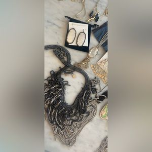 Kendra Scott lot